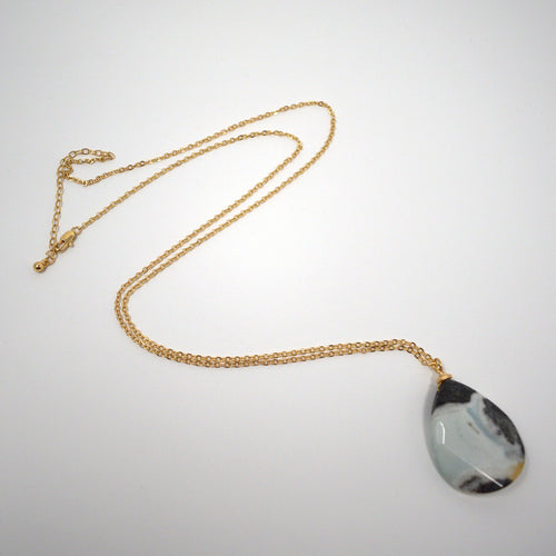 Stone Pendant Necklace